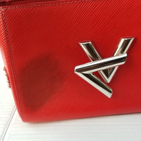 Extra pics Louis Vuitton Limited Edition Twist Shoulder Bag. PLEASE READ - Picture 10 of 16